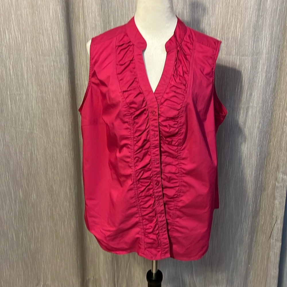 Pink sleeveless top